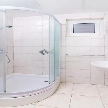 Lejlighed - Comfort One Bedroom G1 Lumbarda