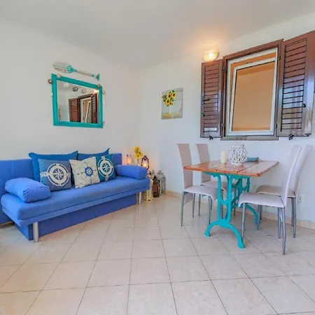 - Comfort One Bedroom G1